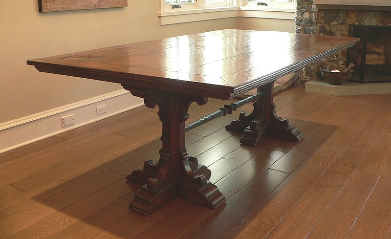Reproduction 15th Century English Table.jpg