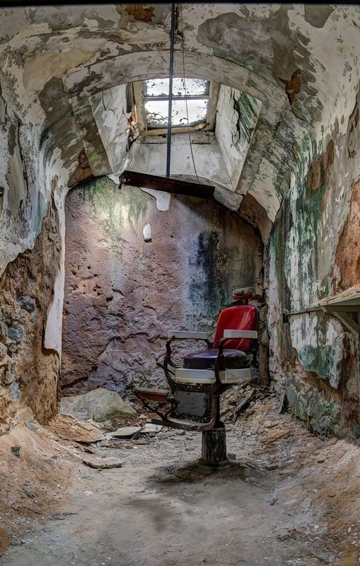 Just a little off the top (DLM_20140405_011_0293_4_5_fused_web).jpg :: Eastern State Penitentiary, Philadelphia, PA