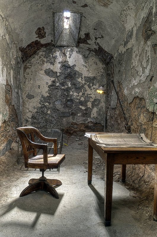Light to Read by (DLM_20140405_011_0243_4_5_web).jpg :: Eastern State Penitentiary, Philadelphia, PA