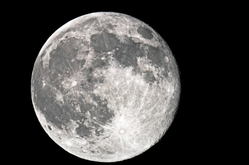 Supermoon July 2014 (DLM_20140712_032_0082_web).jpg :: Supermoon from Chesapeake Beach Maryland as seen through a JSO telescope and D7000 Nikon Camera