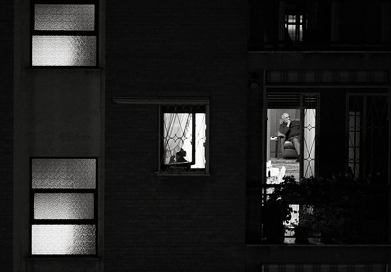 A night that feels like summer   7785....jpg