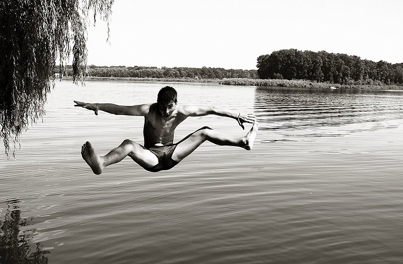 Tales From The Lake 0629....jpg