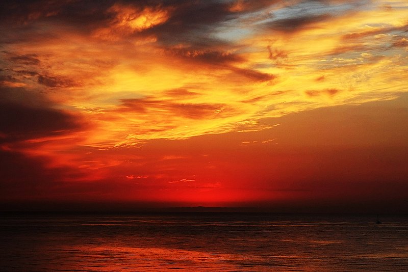 Valencia Sunrise 1                  5872.jpg