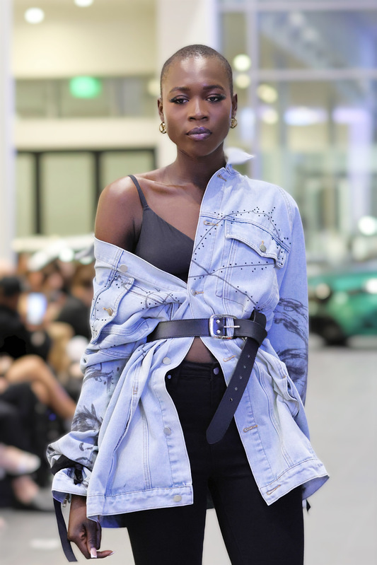 LNS_0425.jpg :: Processed with Lensa with Magic Correction