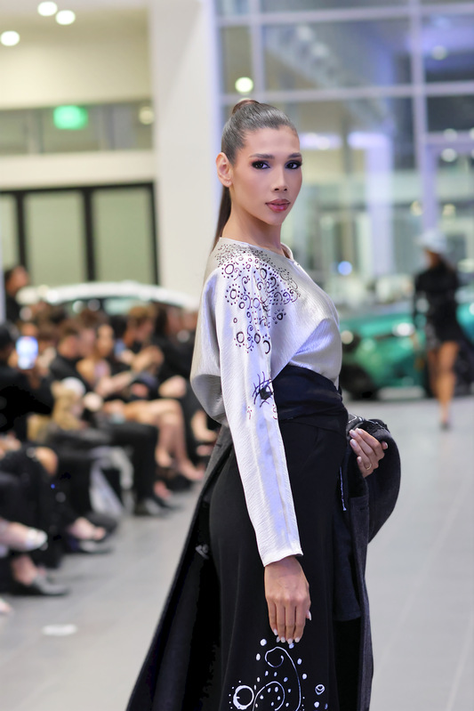 LNS_0430.jpg :: Processed with Lensa with Auto Adjustments