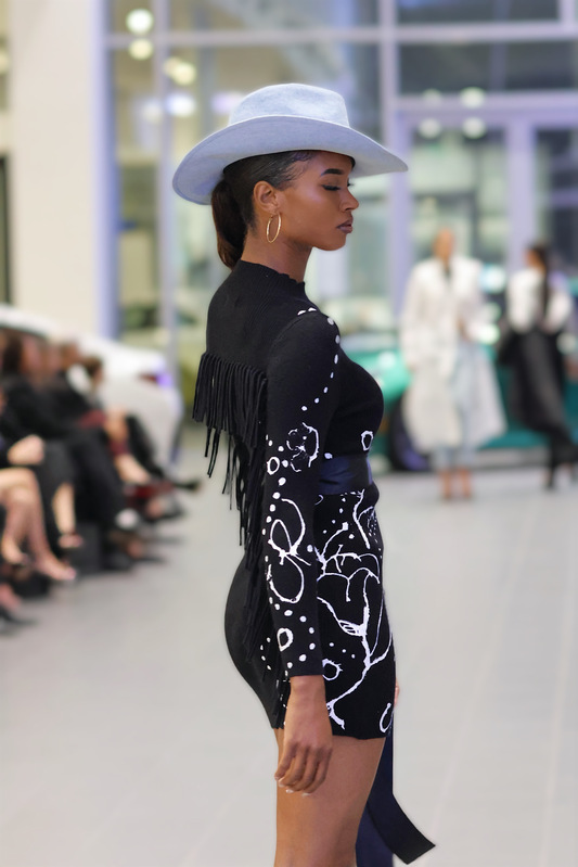 LNS_0437(1).jpg :: Processed with Lensa with Magic Correction