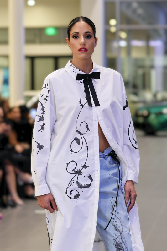 LNS_0439.jpg :: Processed with Lensa with Magic Correction