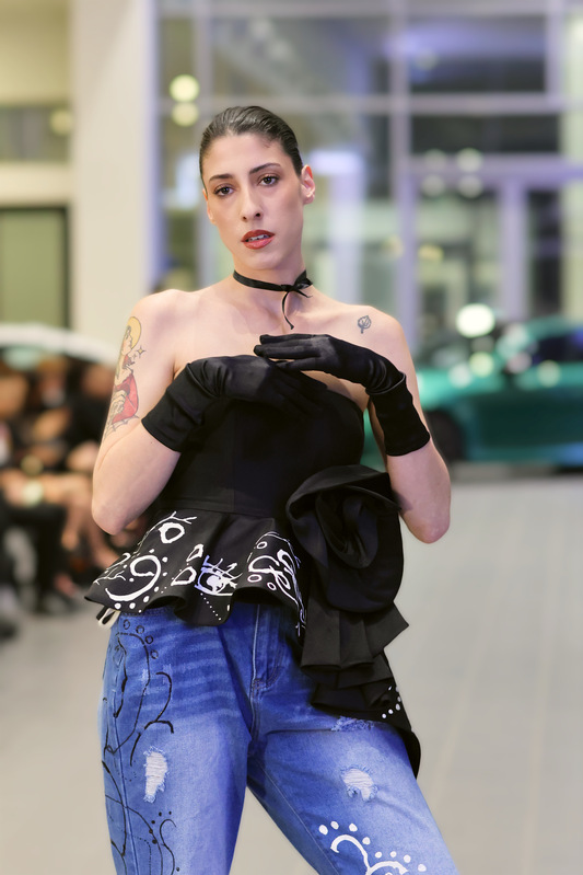 LNS_0444.jpg :: Processed with Lensa with Magic Correction