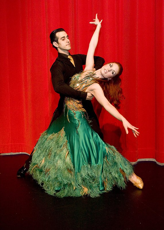 Dancers 1.jpg