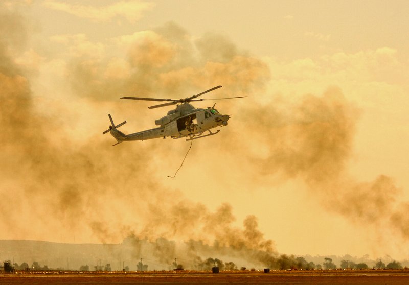 Aircraft Huey Landing 1.jpg