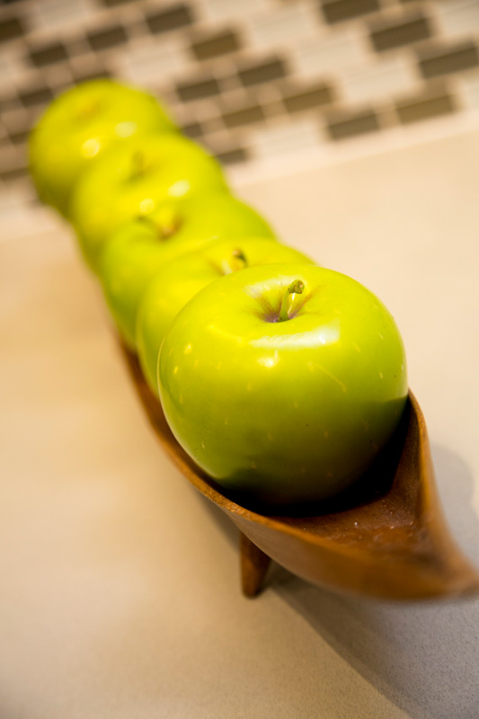 Fruit - Green Apples 002.jpg