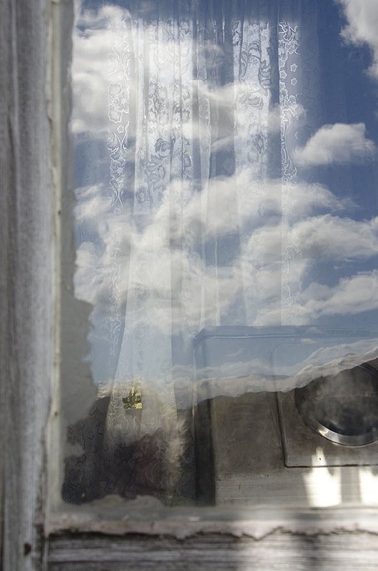 Abandoned House4 RdTrip_0133.jpg