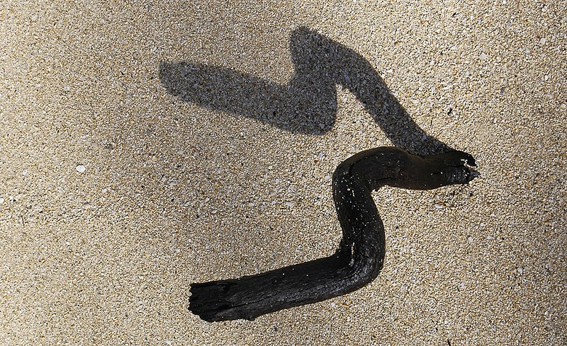 Beach Calligraphy5 0168.jpg