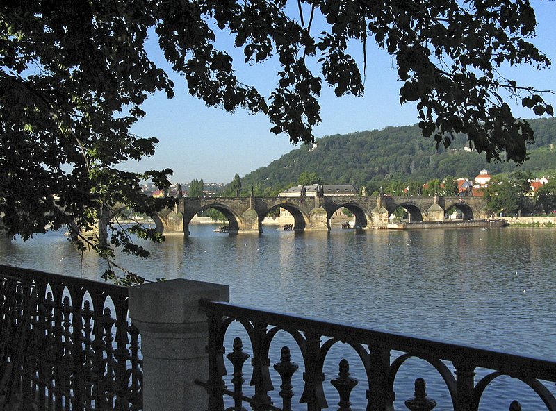 CharlesBridge_3161.jpg