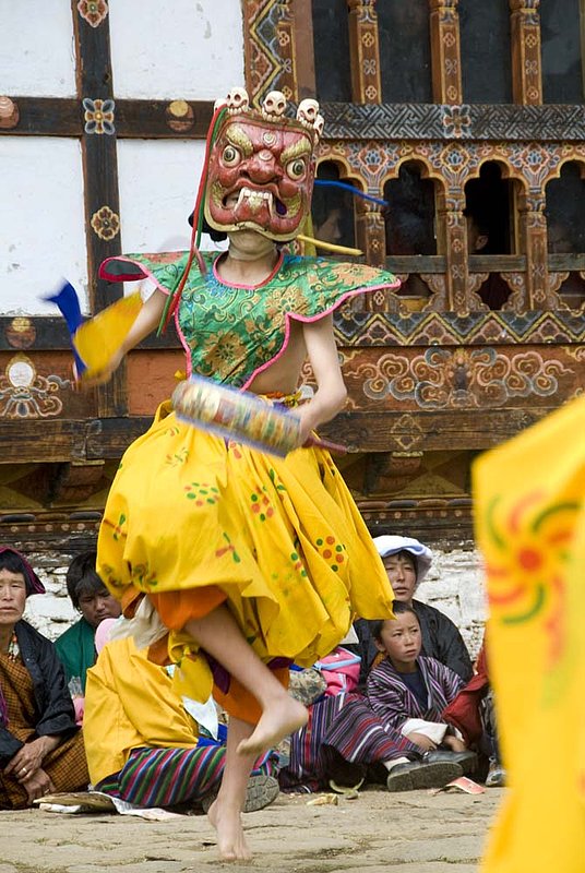 Domkhar Festival A 053.jpg :: Bhutanese Festival Dancers