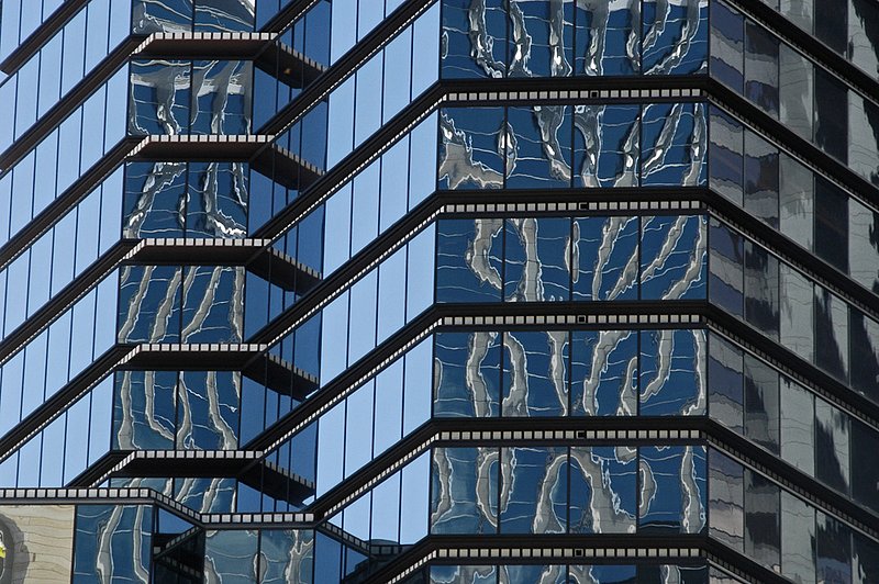 Urban Reflections - Hui Noeau Selection 2009.jpg