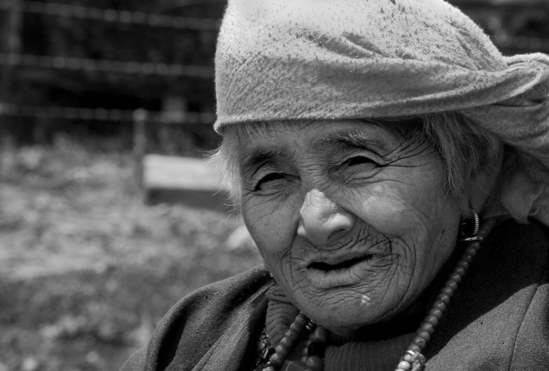 Woman Ugyen Choling 052.jpg