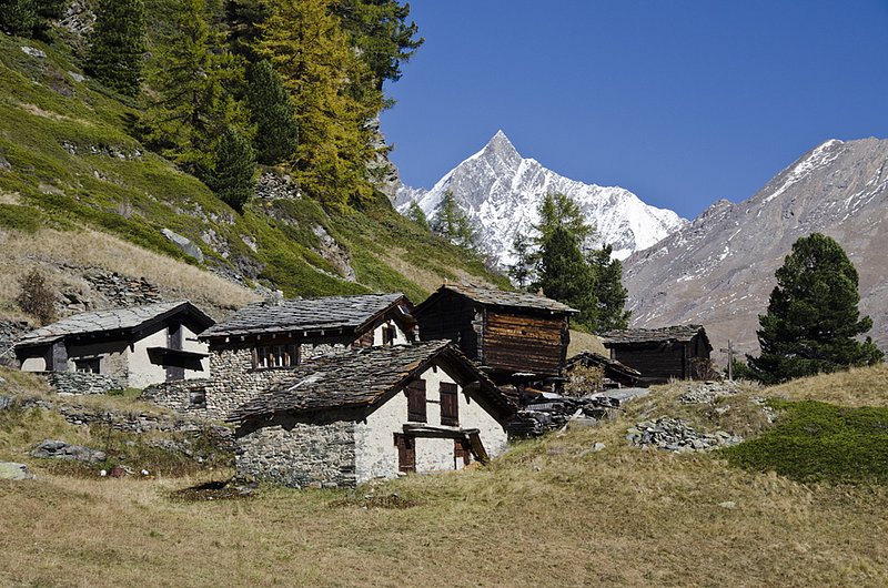Farm Buildings Zermatt 101211_243.jpg