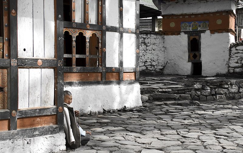 Kyuchu Temple Bhutan - Art Maui 2009.jpg
