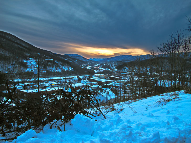 CF from Upton  Pine - Snow1.jpg :: Clifton Forge winter sunset from Pine St & Upton.