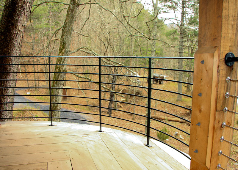 Curved Porch Rail_2.jpg :: Curved porch rails designed for minimal visual obstruction while maintaining strength and rigidity.