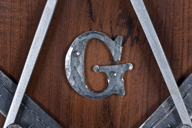 G Detail - RTP.jpg :: Close-up detail of the letter \