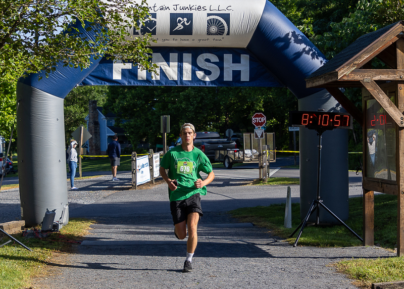 JRT Marathon Finish Line Photos-13.jpg