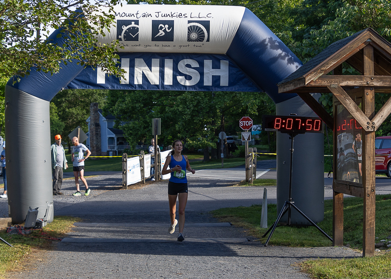 JRT Marathon Finish Line Photos-6.jpg