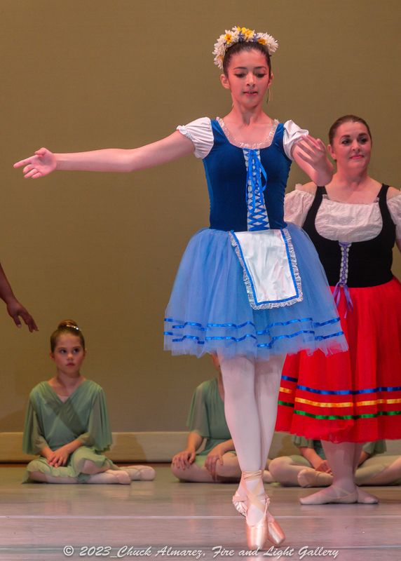 Snow White-19-2.jpg