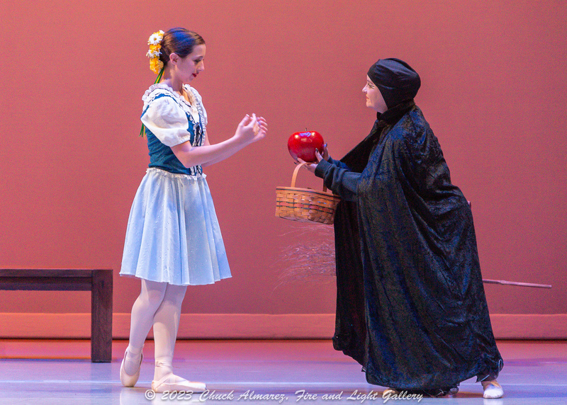 Snow White-57.jpg