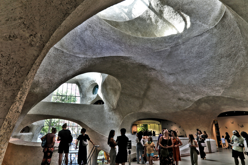 AMNH GilderHall 01A .jpg