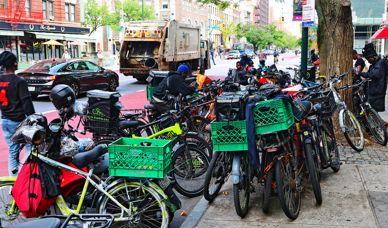 Bike Messengers Mess 01A.jpg