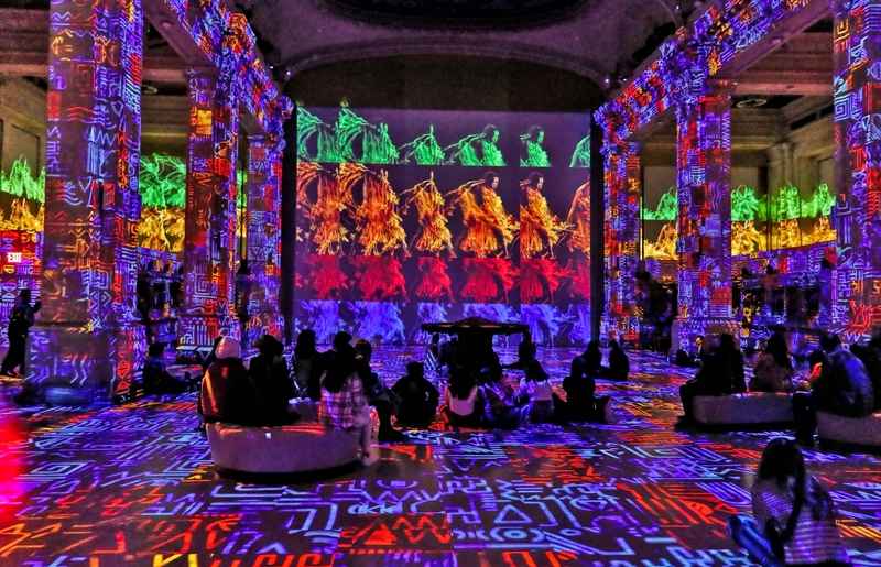 Gustav Klimt Show 02A(1).jpg