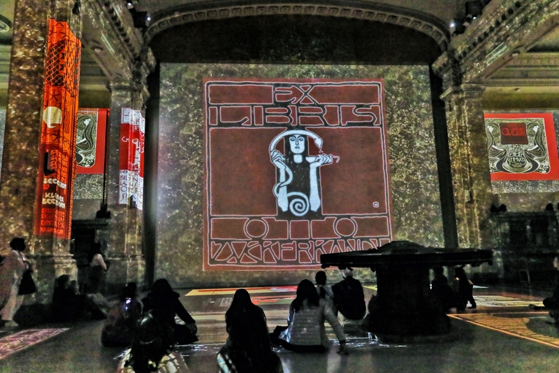 Gustav Klimt Show 030A(1).jpg