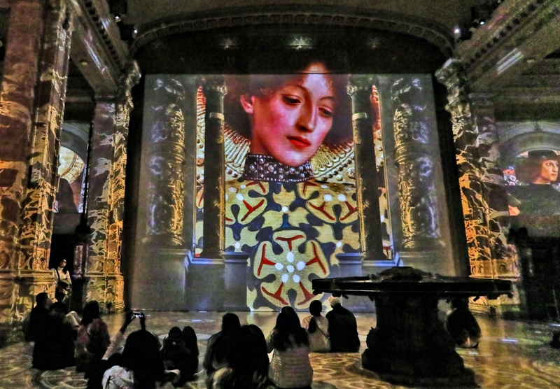 Gustav Klimt Show 039A(1).jpg