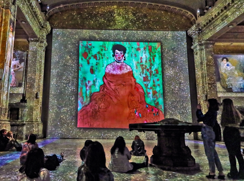 Gustav Klimt Show 053A(1).jpg