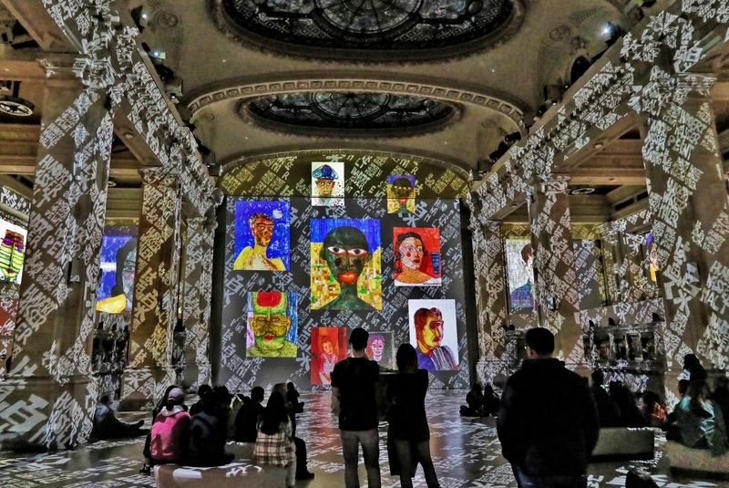 Gustav Klimt Show 09A(1).jpg