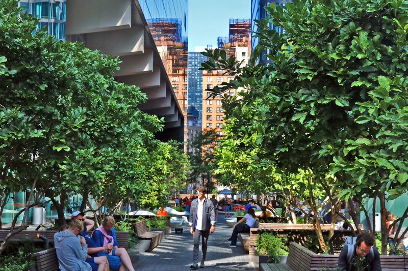 High Line Hudson Yards West Walk 01A.jpg