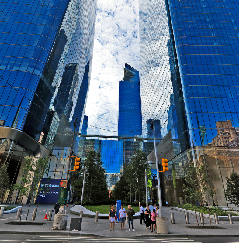 Hudson Yards West Mall 01A Pano(1).jpg