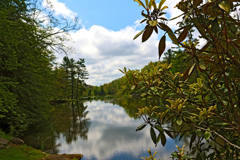 Laurel Highlands Lake 02A(1).jpg