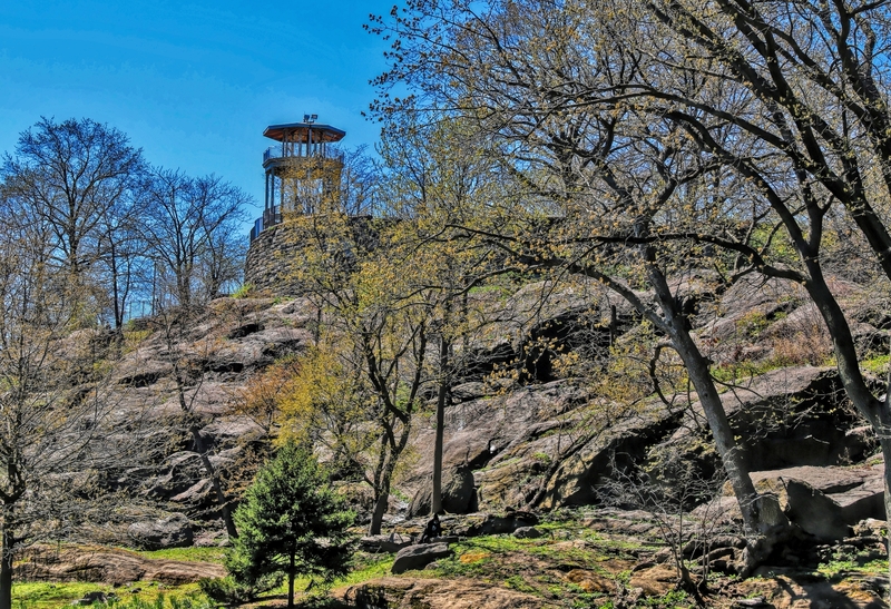 Marcus Garvey Park fire tower 01A.jpg