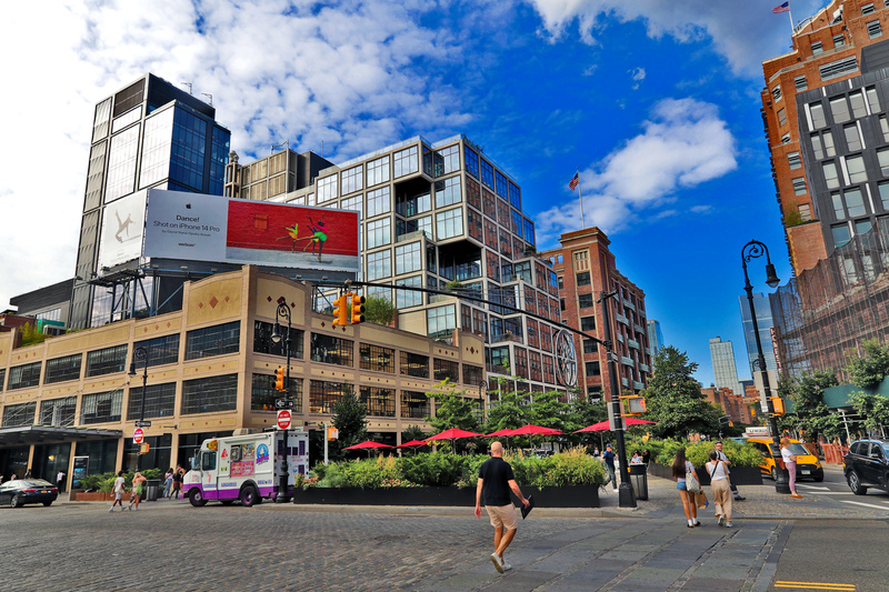 Meatpacking District Apple Store 01A.jpg