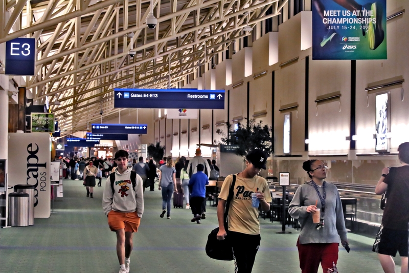 Oregon Portland Airport 01A.jpg
