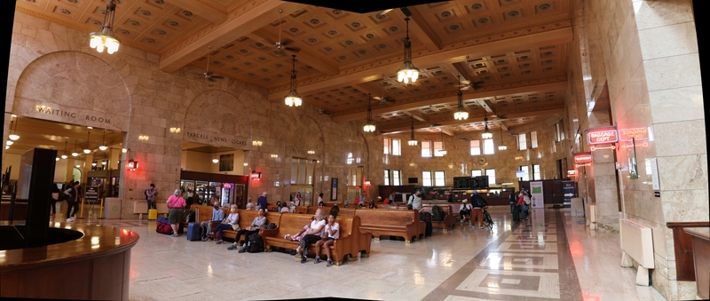 Oregon Portland Union Station Interior 01B Pano.jpg