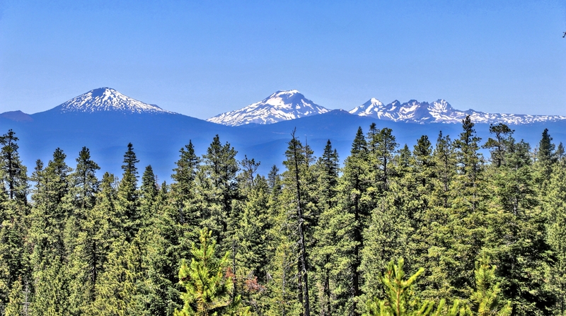 Oregon Three Sisters 02A.jpg