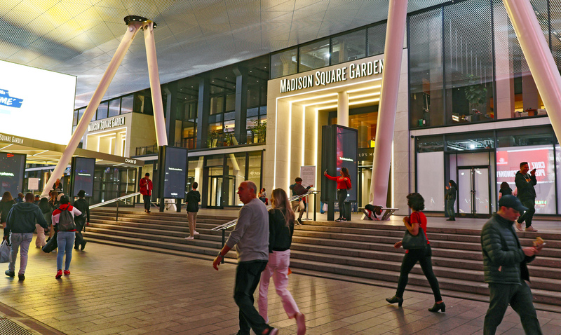 PennStation 7th Ave 02A.jpg