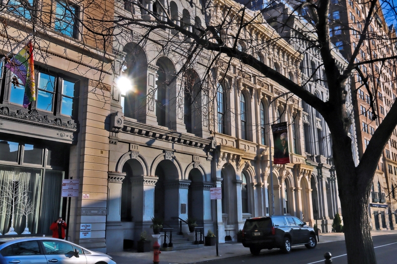 Philly Chestnut St Old City 01A.jpg