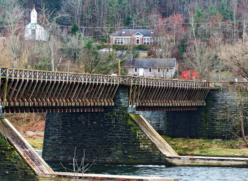 Roebling Canal Bridge 01A.jpg