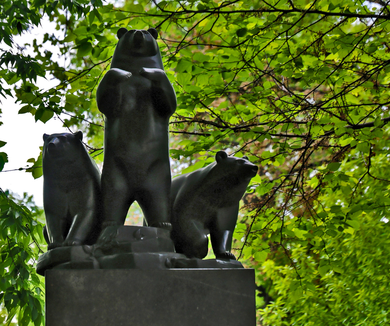 SQ Central Park Zoo entrance 01A.jpg