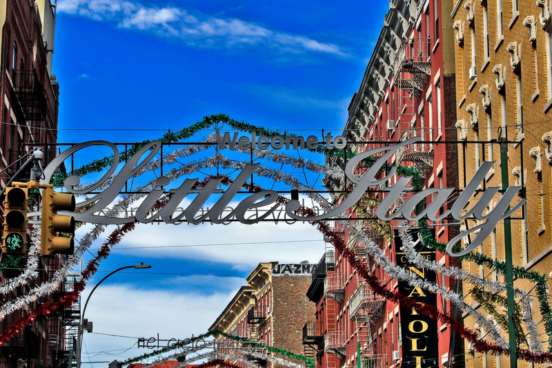 San Gennaro Crowds 2023 07A.jpg